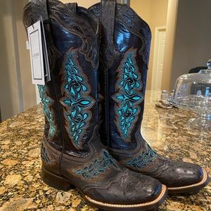 Lucchese Women’s Handmade Full Quill Ostrich Boots - Square Toe 7.5B